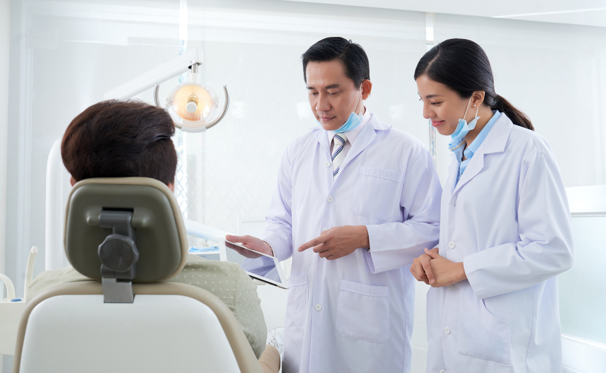 7 Jumpa dengan doktor gigi